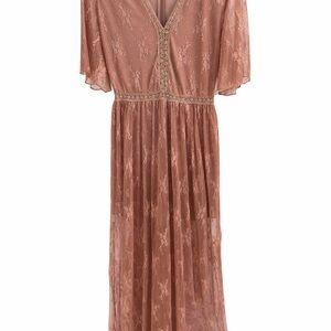 Love Brand Lace Dress in Brown